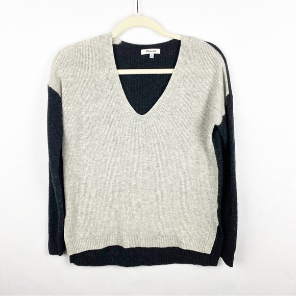 Madewell Womens Warm Light V-Neck Color Block Sweater Gray Black Size XS - Picture 1 of 6